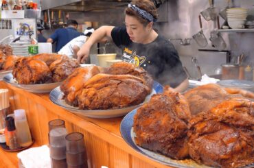 Ramen LOVERS Flock to This Shop for GIANT Pork Slices! 人生餃子 street food