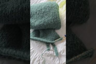 🌸🌸宮脇咲良 Sakura: "I finally made a Berlin scarf too" #kkurochet (IG update) 281124