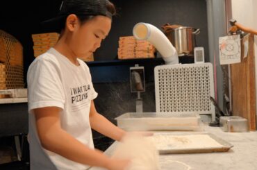 "I want to be like my dad!" - A child pizza chef admired his father｜ピッツェリア ナリポ｜japanese food