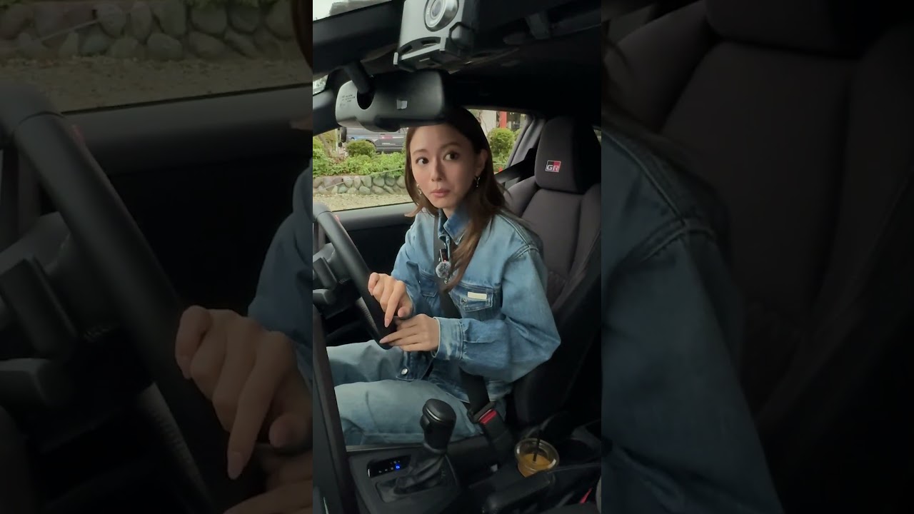 #ABEMAラリージャパン応援サポーター #山本舞香 さんが #ラリージャパン ベース車の #GRヤリス でドライブへ!  #WRC  #ABEMAでラリージャパン 11/21-24の4日間無料生中継