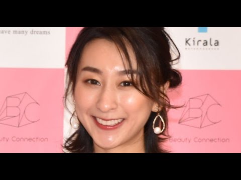 B1- 浅田舞、大胆ドレス姿にネット「美しいお背中が…」「絶世の美女」