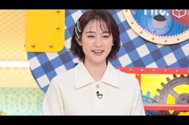 ＜新井恵理那＞襟付きトップス×スカートできちんとコーデ　パンプスに差し色イエロー