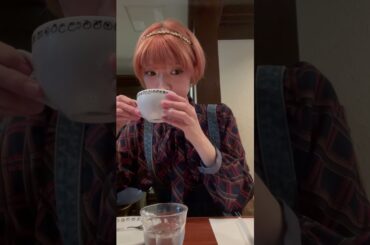 キンモクセイのチャイを飲んでいる。