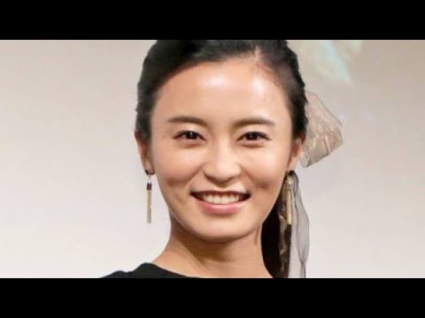 “こじるり"小島瑠璃子　３０歳の最新姿にびっくり…昨年結婚を公表　人気タレントの披露宴に出席