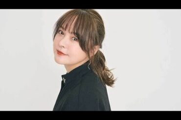 貫地谷しほり、第1子出産を報告「実は母になりました」　モノクロの赤ちゃん写真も投稿.,.,,,,