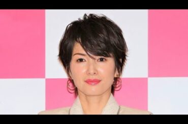 吉瀬美智子、11歳長女に反響　“進撃コーデ”でポーズ「完璧、モデルさんですね」「お嬢かっこいいです」