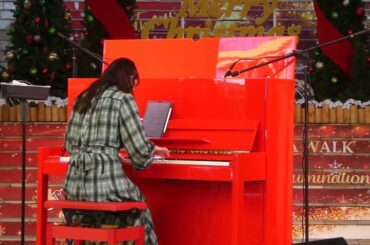 2024/12/21 松井咲子ピアノ演奏@ビナウォーク　♬白い恋人達／桑田佳祐