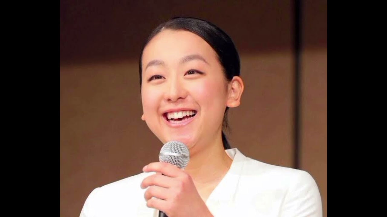 浅田真央さん　雰囲気ガラリでネット仰天「なにこれー」「まるでウェディング」「大人ですね」現在３４歳