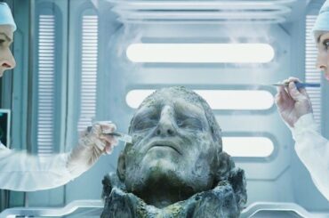 自分たちが生まれた秘密を知るため、神の頭に触れた’不敬な人類’の末路