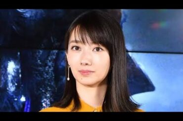 波瑠　ホリ・エージェンシーを年末に退所「新たな一歩を踏み出してみようという決断」.....,,,