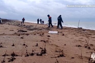 Russia declares emergency in Crimea after Black Sea oil spill | REUTERS