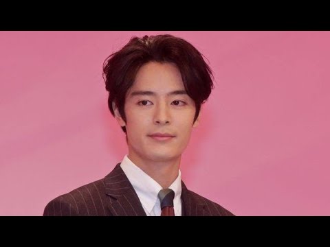 "塩野瑛久、新川優愛との共演作『五十嵐夫妻は偽装他人』記者会見で30歳の抱負を発表"