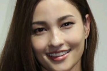 ＜黒木メイサ＞「髪切ったのね！」「この長さ新鮮」と話題　ミニドレス姿を公開