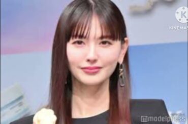 歳 鈴木えみの神々しい美しさ！ディオールブラックワンピで最強スタイル披gggggf