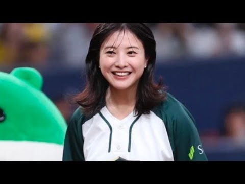 吉高由里子さんが三つ編みのゴルフ姿を公開。「光る君へ」キャスト再集結に「仲良いの微笑ましいー！！」の声