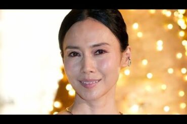 まさに「男装の麗人」！ 中谷美紀のスーツ姿に絶賛の声「かっこよすぎ」「惚れてしまいそう」