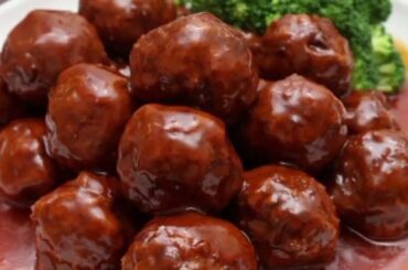 2児の母・安田美沙子が子豚と触れ合えるカフェを紹介！「子どもも喜ぶし、映えスポットです」“安田家の子育てルール”も発表