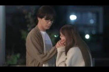 紺野彩夏“楓”が藤井流星“塩谷”を押し倒してキス…「急展開！」と視聴者興奮＜キスでふさいで、バレないで。＞