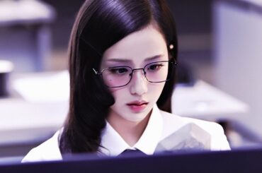 JISOO - earthquake (Official Music Video)