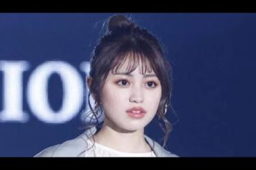 香音“真戸原凛”、Tシャツ姿で笑顔が弾けるショットに「笑顔がキラキラ」「かわいい!!」の声＜アンサンブル＞