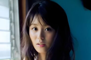 【本仮屋ユイカ】極上のグラビア