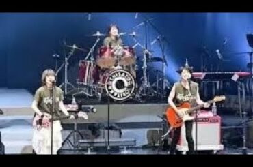 『岸谷香感謝祭2025』ゲストに森高千里&渡瀬マキ(LINDBERG)を迎えての超満員2デイズ！「みんなも私の大事な仲間。大切にしてるし感謝してます」【オフィシャルレポート】