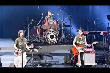 『岸谷香感謝祭2025』ゲストに森高千里&渡瀬マキ(LINDBERG)を迎えての超満員2デイズ！「みんなも私の大事な仲間。大切にしてるし感謝してます！」【オフィシャルレポート】