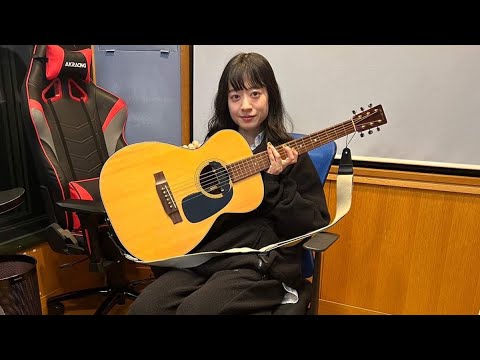 TTH- 羊文学の塩塚モエカ、月9ドラマ主題歌「声」弾き語りVer.をFM802開局35周年特番で披露