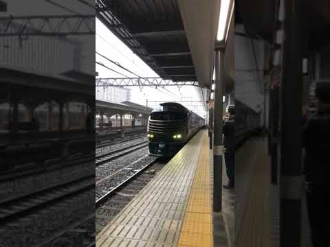 JR 京都駅🚉にて キハ87系TWILIGHT EXPRESS 瑞風 山陰線経由 下関行き 運転停車 入線の様子 JR 京都駅🚉にて キハ87系TWILIGHT EXPRESS 瑞風 山陰線経由 下関行き 運転停車 入線の様子