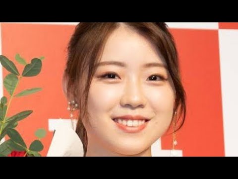 紀平梨花、雰囲気ガラリの全身ショットに反響「めっちゃ大人の雰囲気でびっくり」「わぁお！」