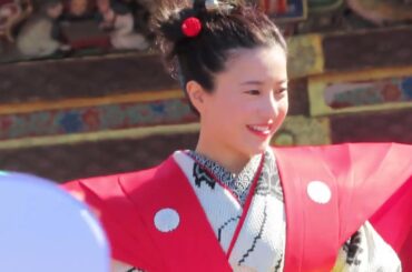 ファンと気さくにお話してくれる吉高由里子