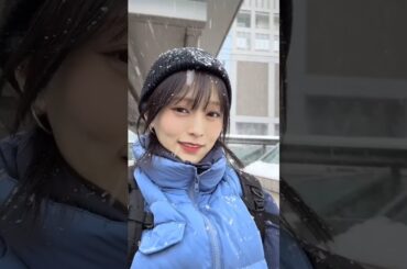 山本彩は雪が降る中で美しい。 #山本彩 #雪 #可愛い