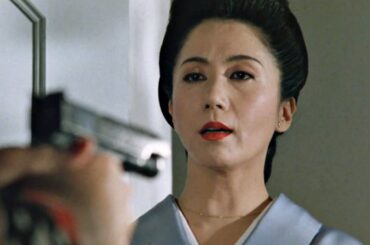 【極道の妻たち】岩下志麻・かたせ梨乃の女の争い　「あほんだら、撃てるもんなら、撃ってみぃ」極道の女が火花を散らす名シーン