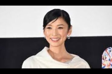 「お久しぶり」黒木瞳　６４歳の姿にネット衝撃「なぜ…」「どんだけ」「少女やん」