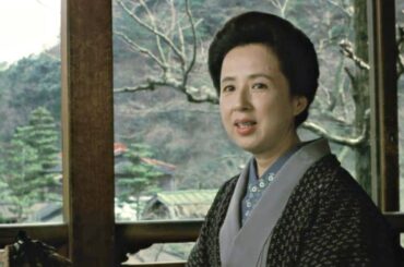 ​【感動必至 】『ハチ公物語』（1987年）は、飼主が亡くなってからも渋谷駅で主人を待ち続けた忠犬ハチ公の実話。原作・脚本は「映画女優」の新藤兼人、監督は「旅路　村でいちばんの首吊りの木」の神山征二郎