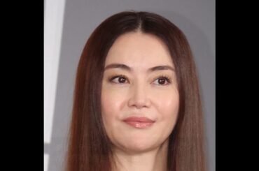 観月ありさ、夫との結婚10周年を祝うロマンティックショット公開！