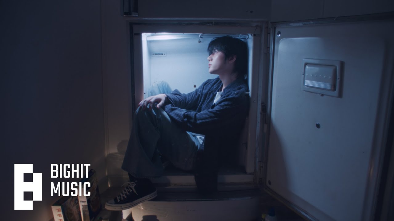 범규 (BEOMGYU) ‘Panic’ Official MV 범규 (BEOMGYU) ‘Panic’ Official MV