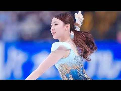 #「まるで別人…⁉️」✨💫👀 フィギュア界の元女王・紀平梨花⛸️👑が魅せた✨大胆すぎるイメチェン🖤💜にファン大熱狂🔥📸💥「息をのむ美しさ…」💖「どんどん綺麗に…」🌸💫🌟と称賛の嵐💬💓🫶👗💎