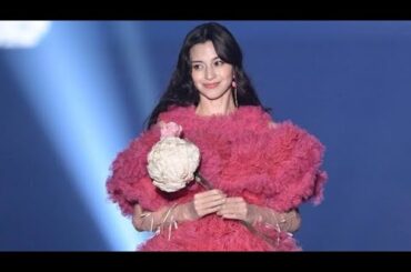 「中条あやみ、TGC熊本2025で圧倒的美を披露✨👗 | イベントのハイライトと出演者紹介🌟」