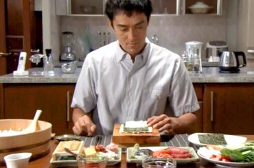 【結婚できない男】うまそうに手巻き寿司を食べる