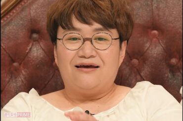 ハリセンボン・近藤春菜、ベッキーや吉高由里子、森カンナとの“いつメン”ショットで「新生児みたい」ファンが驚いた短髪姿