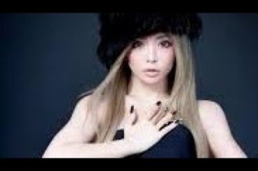 浜崎あゆみ、ドラマ主題歌の新曲「mimosa」MV公開！歴代ジャケ写が飾られたayuミュージアムが出現