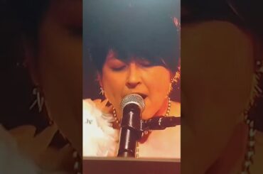 M 岸谷香　さん