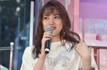 「免許証の写真でさえも美しい」元アイドル女優が免許取得1年を報告、ファン驚愕の美しさに反響