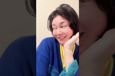 真木よう子インスタ加工写真撮影風景　#おもしろ#心霊#真木よう子#金森姉弟#インスタ# #俳優 #兄弟#メイク#櫛#風呂上り