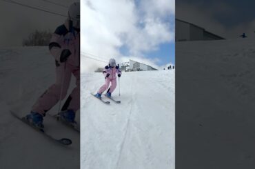 プルークボーゲンのバリトレからカービングターンに展開！森田優香#shorts