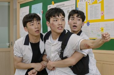 この男は突然12年前にタイムスリップし、自分が命を落とした理由を知って愕然とする【映画紹介】