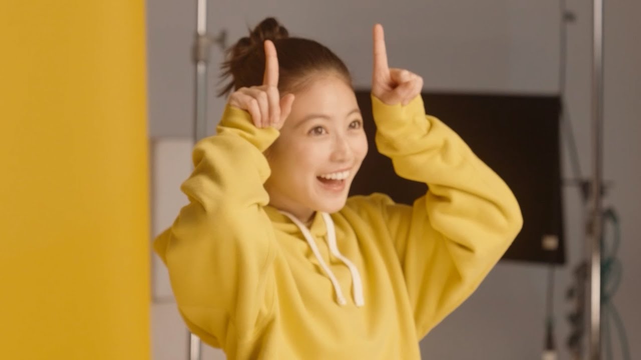 今田美桜、おちゃめポーズに自ら大ウケで笑い止まらず!? 『タウンワーク』TVCM 「タウンワークのうた」立っている篇 今田美桜、おちゃめポーズに自ら大ウケで笑い止まらず!? 『タウンワーク』TVCM 「タウンワークのうた」立っている篇