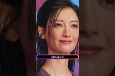 「見事な背筋」菜々緒、"ジム通い半年"で仕上がった肉体美にファンため息「後ろ姿も美しい」【努力の軌跡】