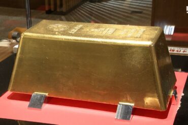「間違いなく今までで一番高い」金の価格が過去最高に…“トランプ関税”影響 買取店に客が急増 安全資産として需要高まる=静岡